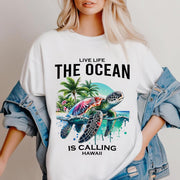 Live Life The Ocean Is Calling Hawaii, Sea Turtle Classic Unisex T-Shirt Gildan 5000 (Made In US)