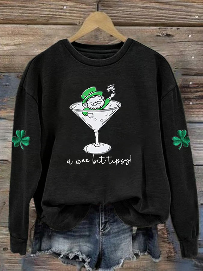  A Wee Bit Tipsy Saint Patrick's Day Sweatshirt Leprechaun Funny Irish Shirts Gifts For Mom - TradiViet