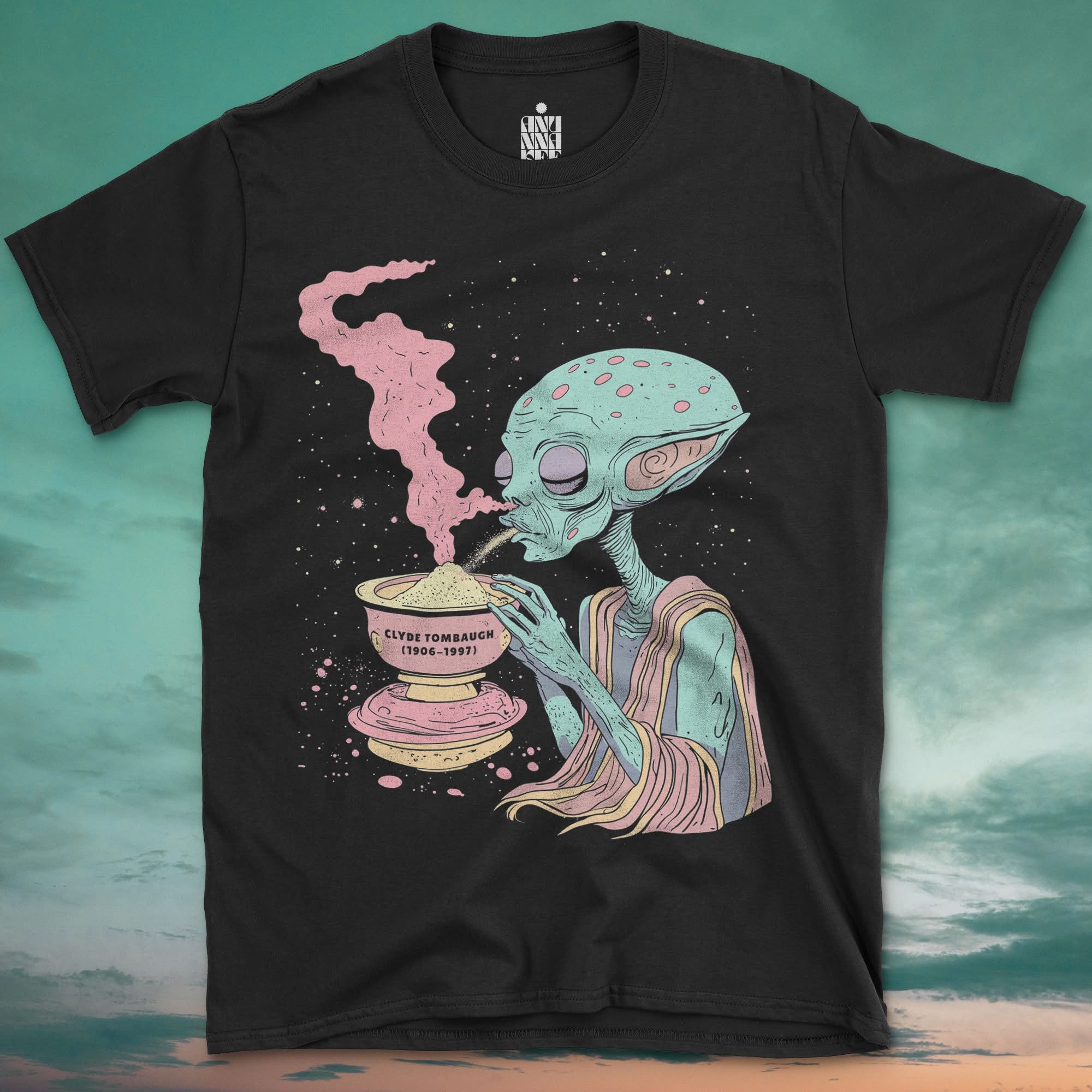 Alien inhale smoke Clyde Tombaugh 1906 1997 Shirt Funny Graphic T-Shirt Gifts For Friends - Lily Birch Market