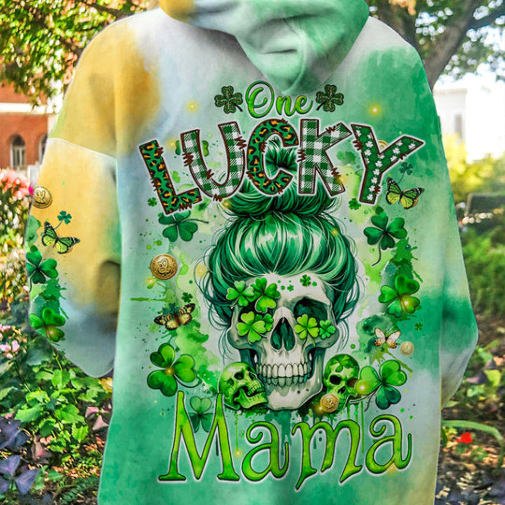 ONE LUCKY MAMA MESSY BUN SKULL PATRICK'S DAY ALL OVER PRINT - Lilybirchmarket