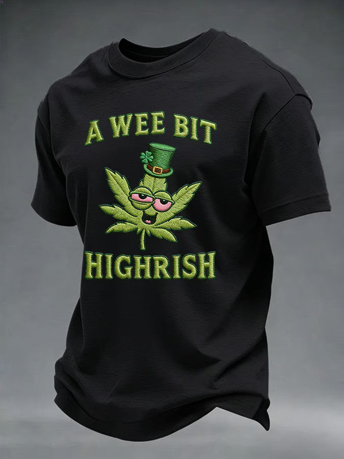  St Patrick's Day A Wee Bit Highrish T-Shirt Funny Saying St Patricks Day Shirts Gifts For Dad - TradiViet