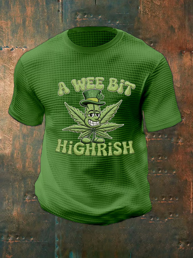  St Patrick's Day A Wee Bit Highrish T-Shirt St Pattys Shirt Awesome St Patrick's Gifts For Men - TradiViet