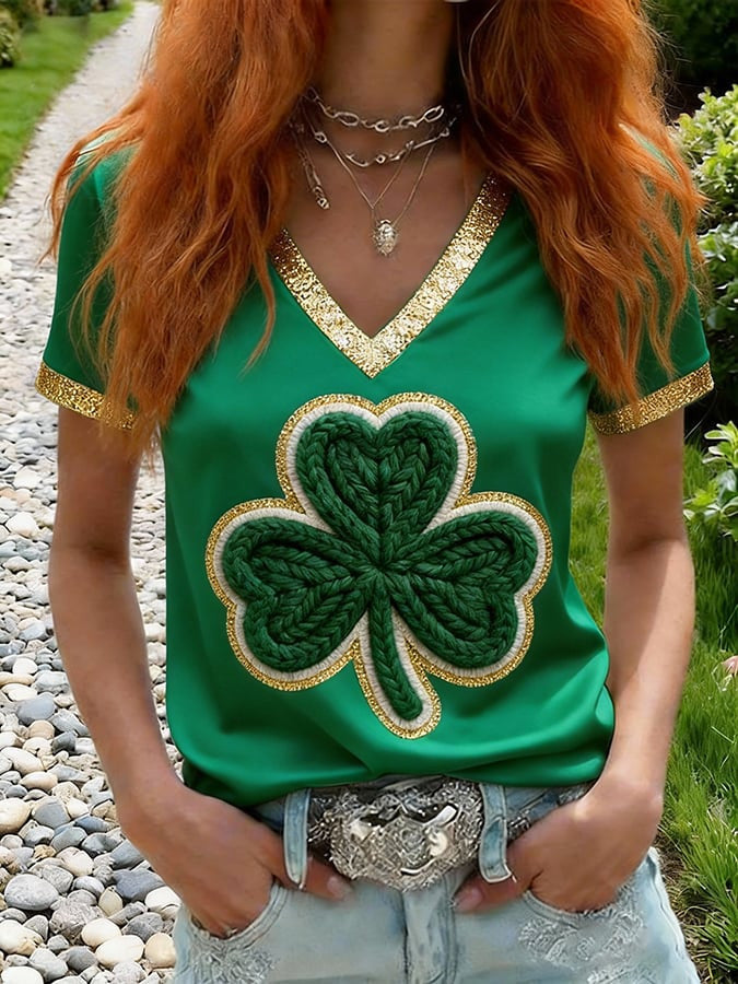  St Patrick's Day Gold Trim Shamrock Heart V-Neck T-Shirt Elegant Irish Gift - TradiViet