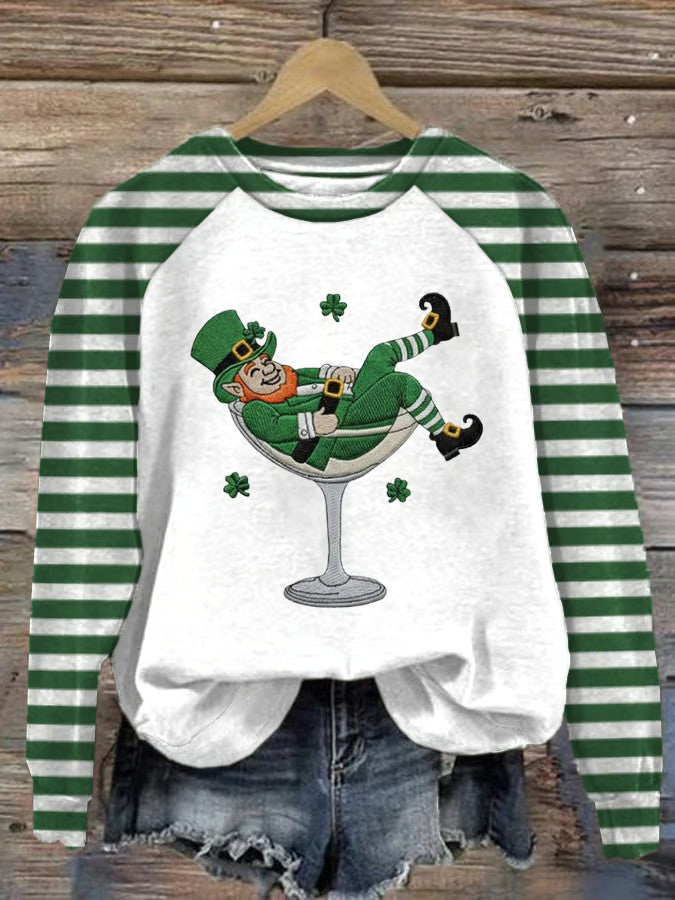  St Patrick's Day Leprechaun Sweatshirt St Patty's Day Clothes Fun St Patrick's Day Gifts - TradiViet